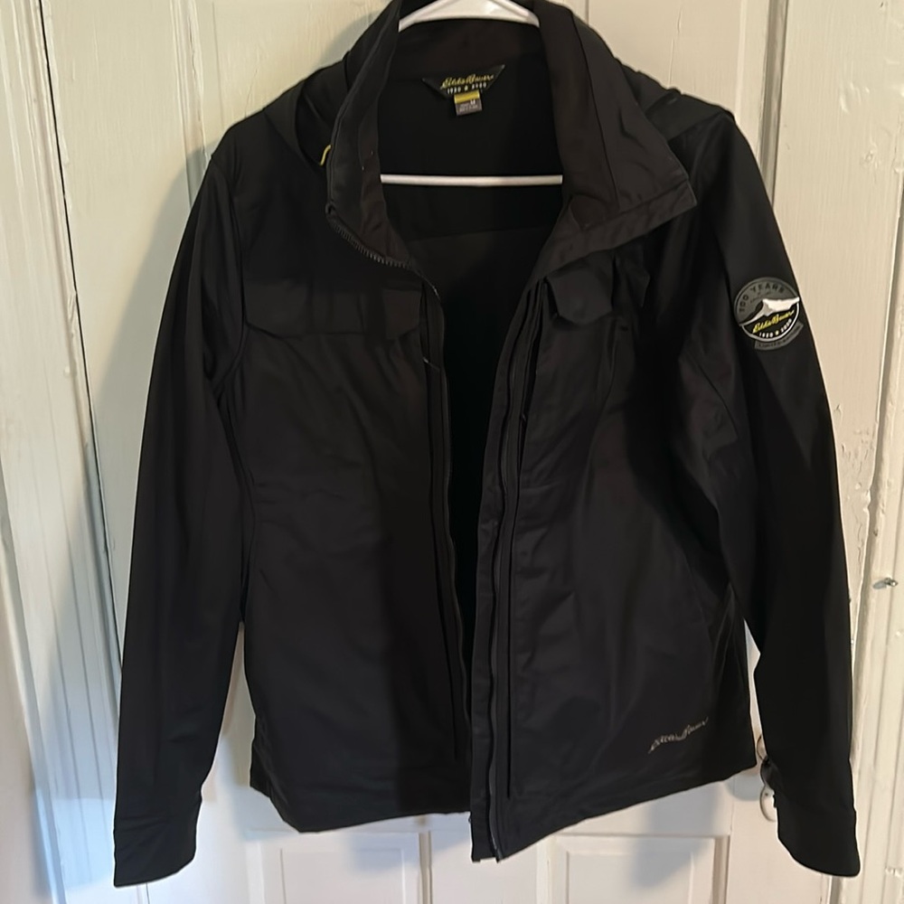 Eddie Bauer black travel raincoat jacket black medium